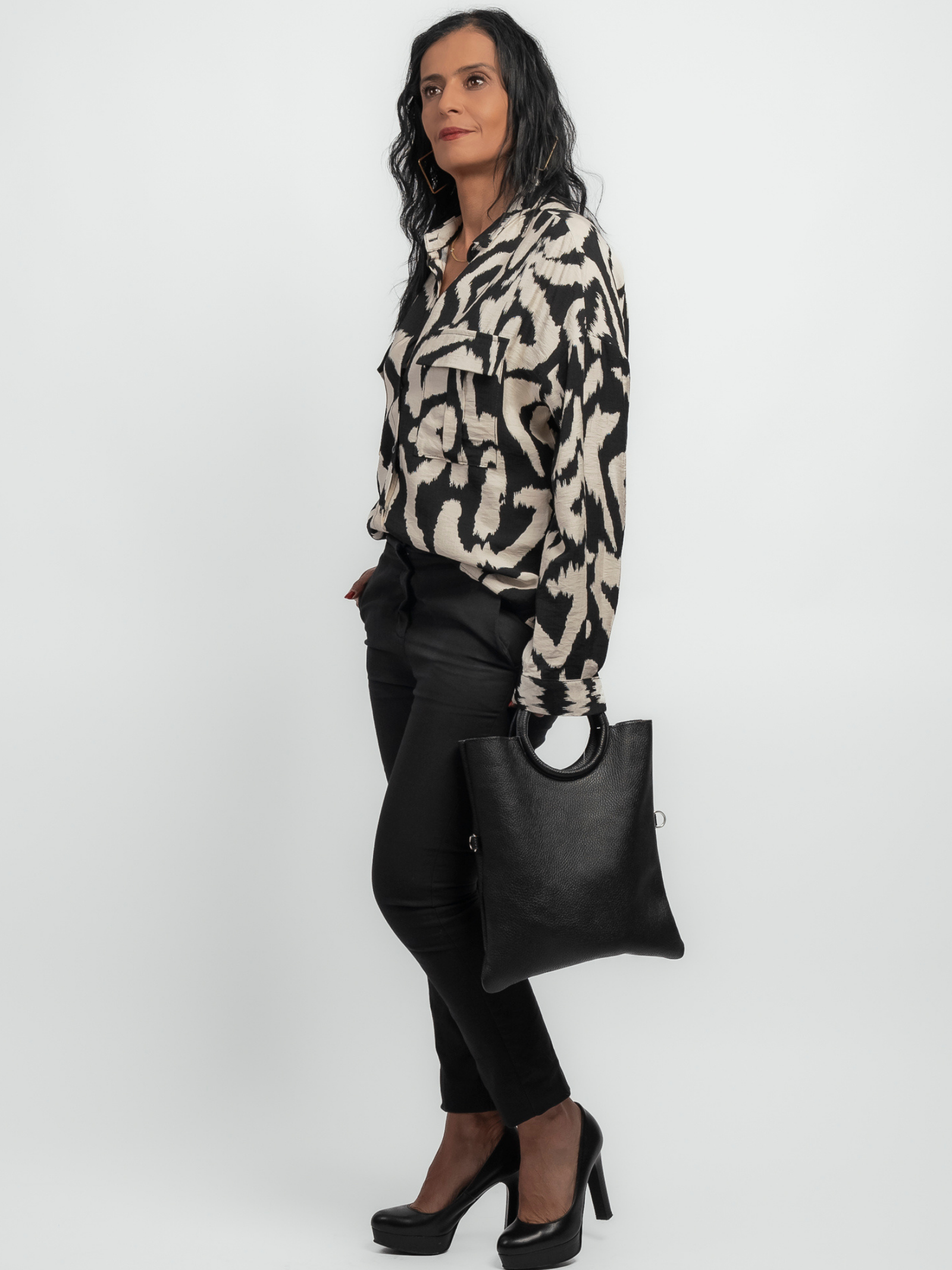 Chemise noire et blanche Panda