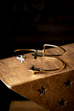Charger l&#39;image dans la galerie, Bracelet doré 3 croix

